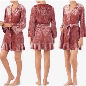 Betsey Johnson Rocker Pink Hooded Crushed Velvet Robe XS Women's Small